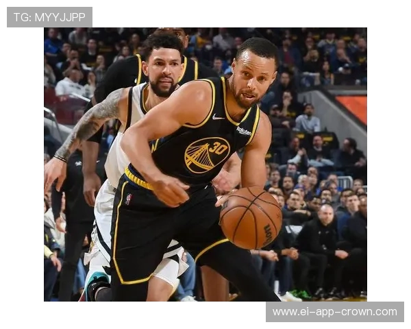 普里查德突破拉开进攻空间助掘金提升关键时刻得分效率