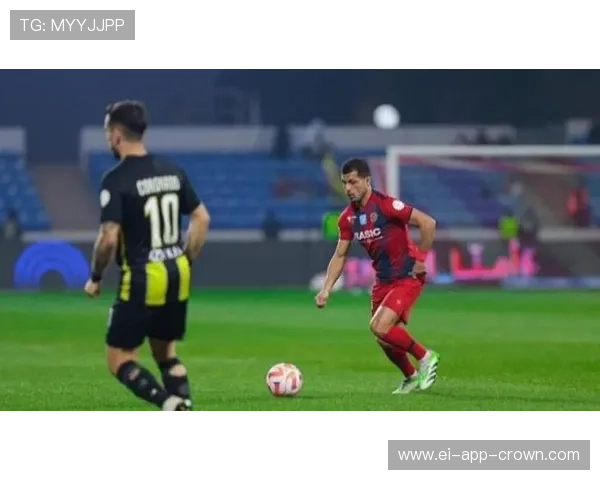 吉达联合近期联赛表现起伏明显引发外界对球队稳定性的关注